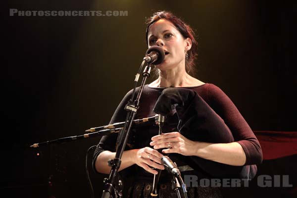 JOANNE MCIVER ET CHRISTOPHE SAUNIERE - 2016-09-29 - PARIS - Petit Bain - 